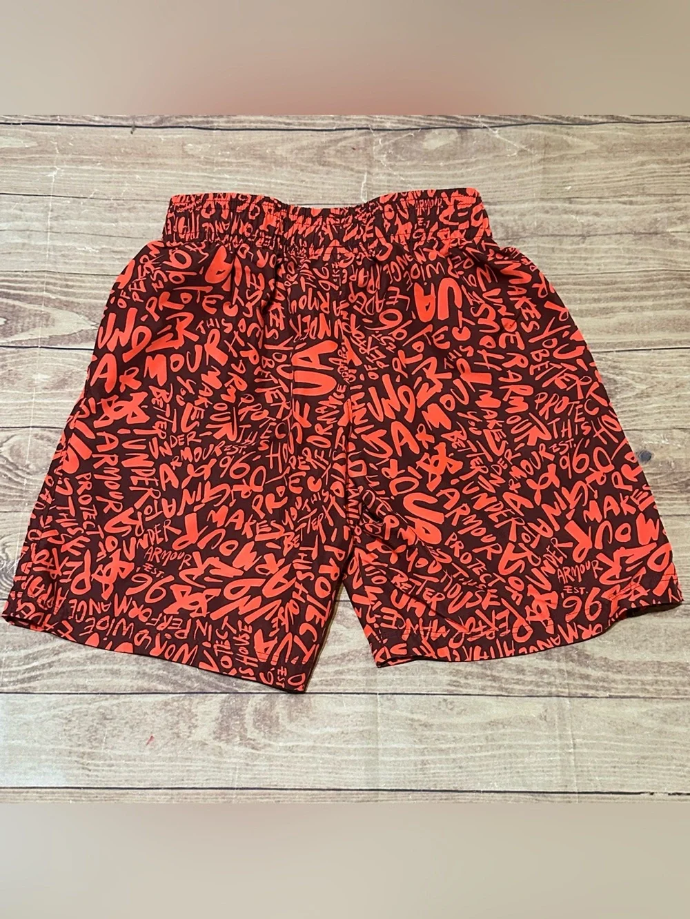 Under Armour Boys' Printed Woven Athletic Shorts YSM 8 - Picture 2 of 3